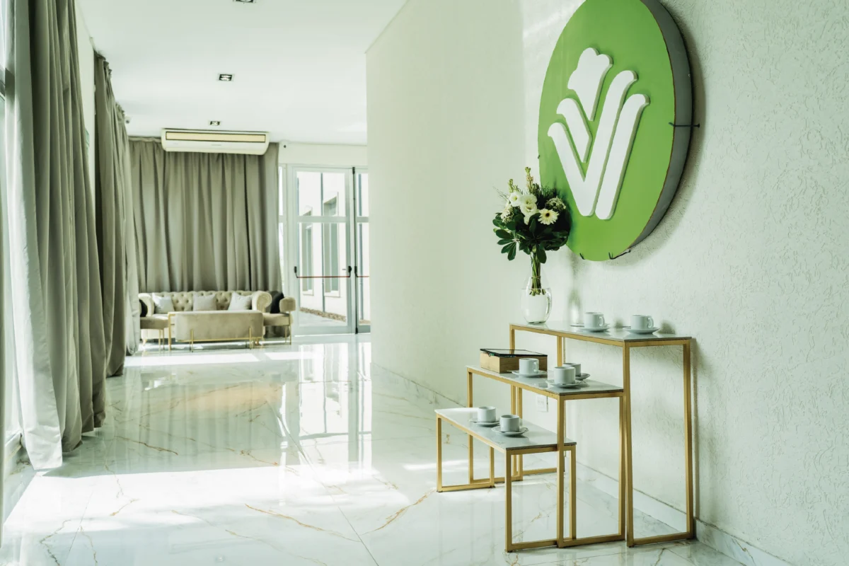 foyer-salon-río-de-la-plata-eventos-wyndham-garden-campana